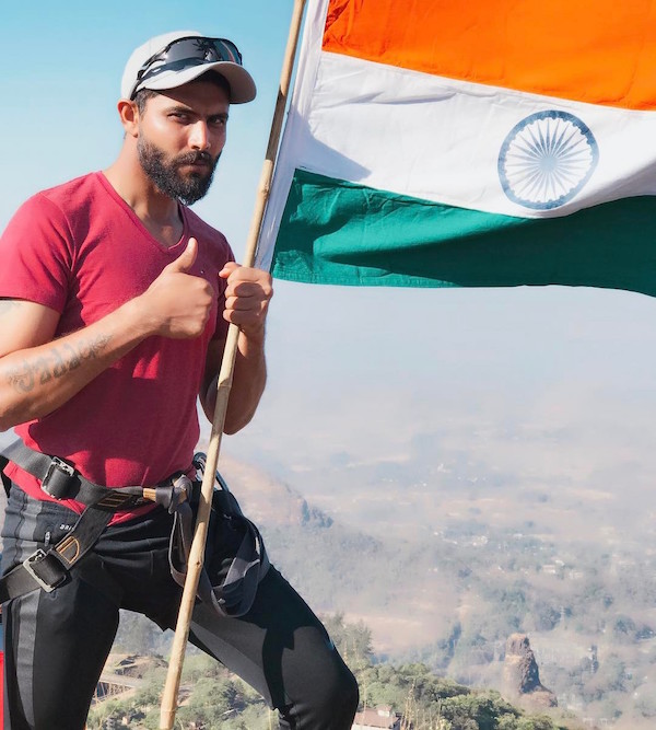 Ravindra Jadeja trekking