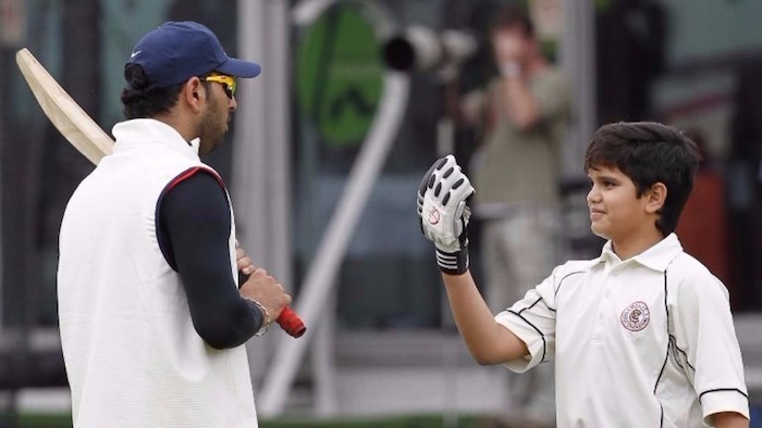 Arjun Tendulkar, Yuvraj Singh