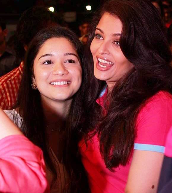 Sara-tendulkar-with-aishwarya-rai-