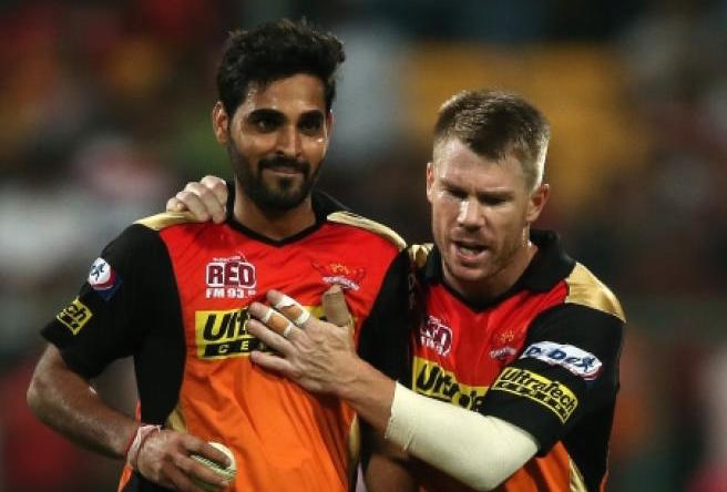 Bhuvneshwar Kumar, David Warner