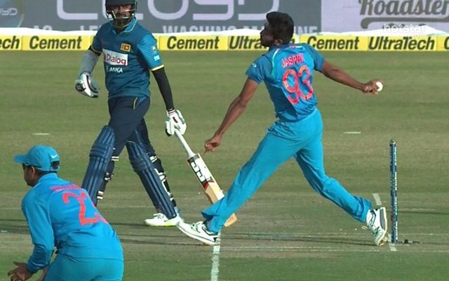 Jasprit-Bumrah-No-ball