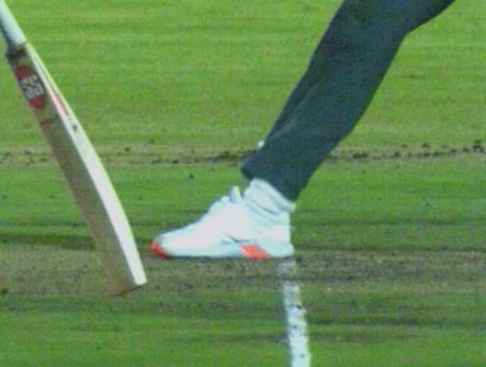 Eoin Morgan's dismissal was a very tight no-ball call which wasn't given as a no-ball