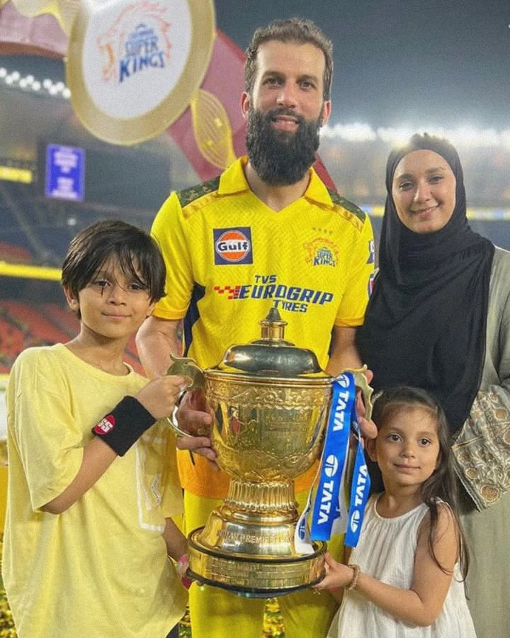 Moeen Ali with wife Firoza Hossain and their kids