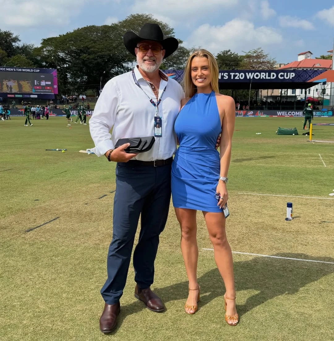 Grace Hayden with father Matthew Hayden